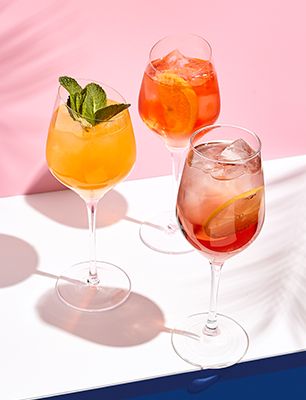 https://www.ohlq.com/globalassets/article-images/behind-the-bar/summer-spritz/content---vertical.png